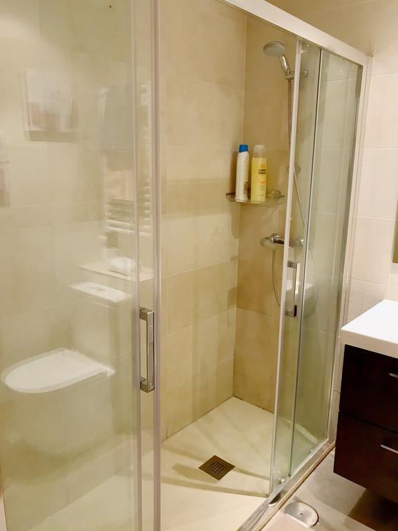 El Botones - Arenal Apartment มาดริด ภายนอก รูปภาพ
